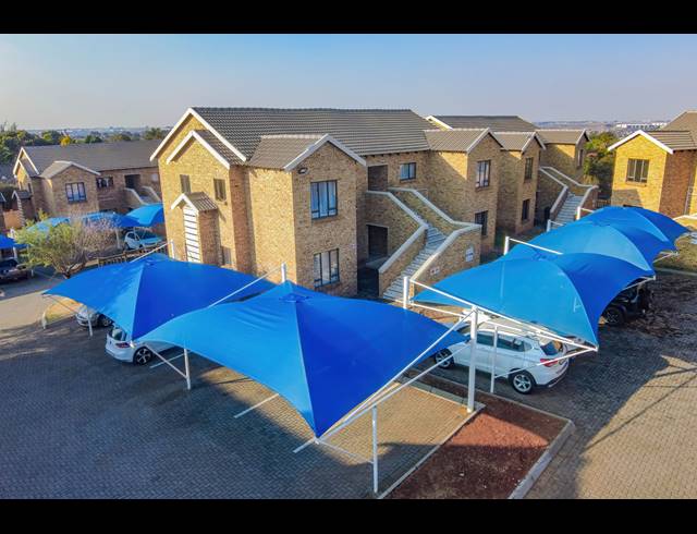 2 BEDROOM APARTMENT FOR SALE IN SOUTH CREST